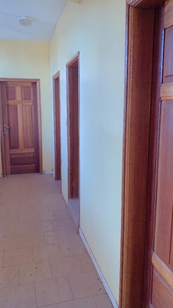 Appartement à Louer à Mbour